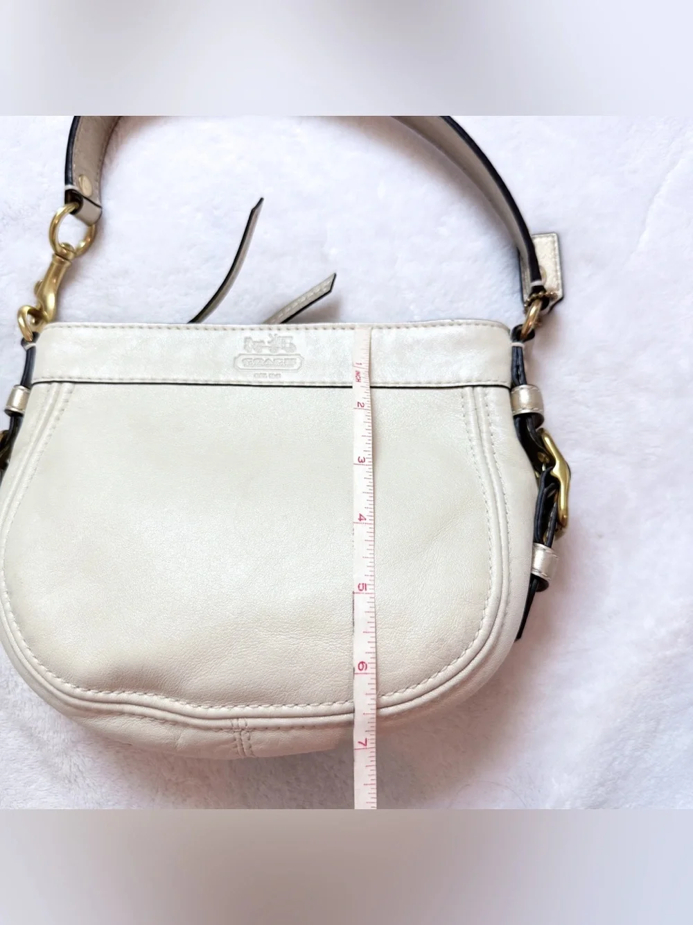 Coach Zoe Y2K White Pearl / Gold Leather Mini Hobo Shoulder Bag 2009 EUC 41864 - Picture 14 of 15